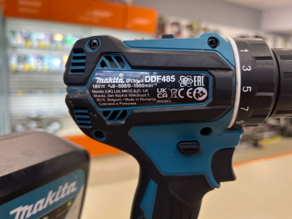 Шуруповерт Makita DDF-485