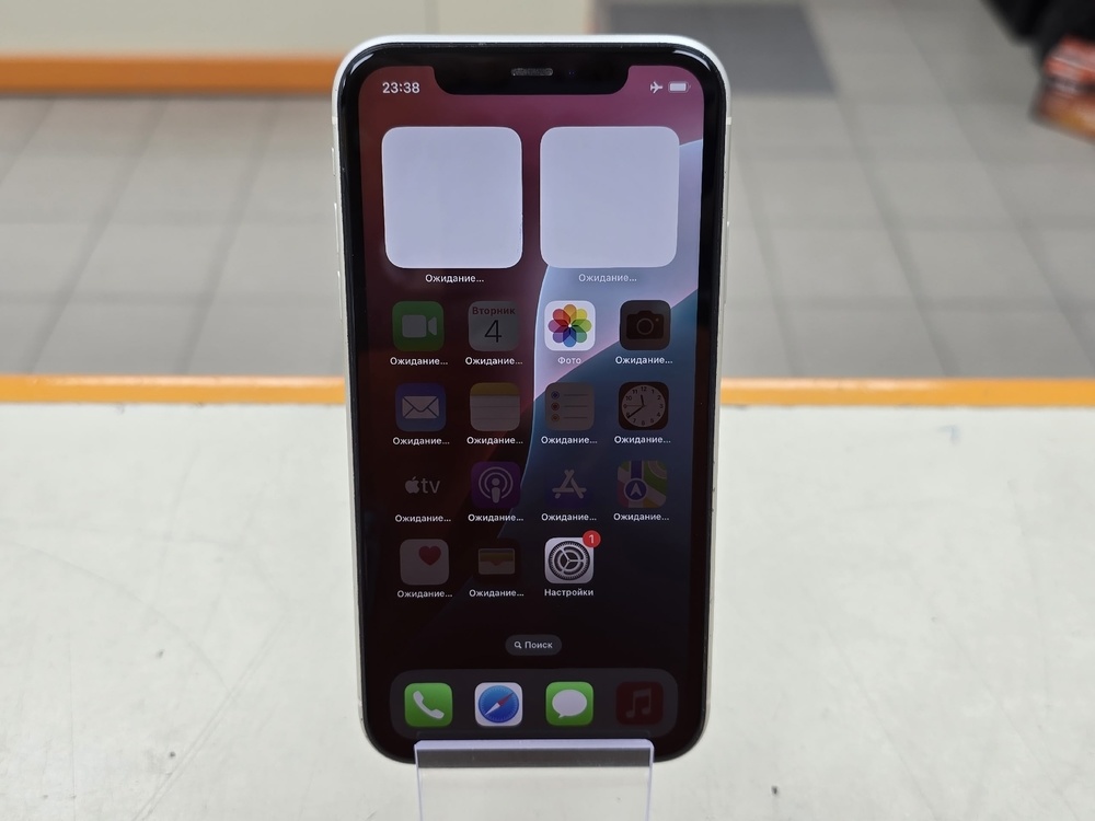Смартфон Apple iPhone 11 64Gb