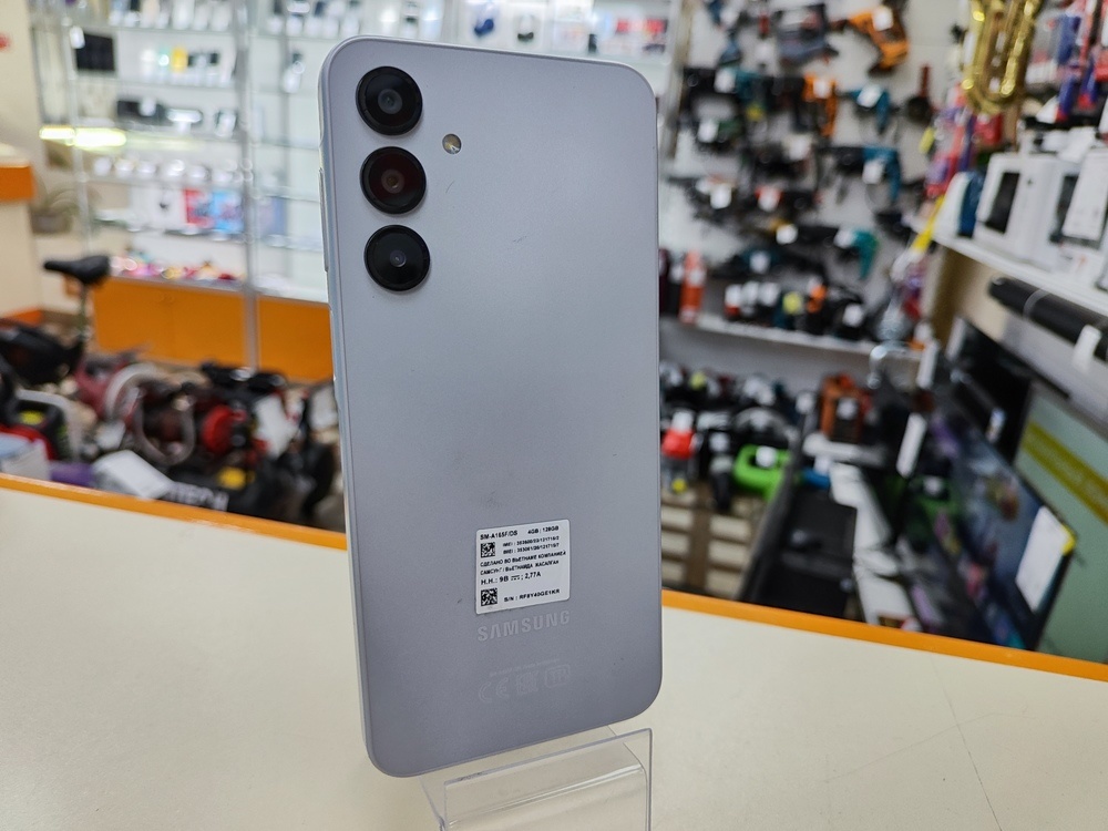 Смартфон Samsung Galaxy A16 4/128