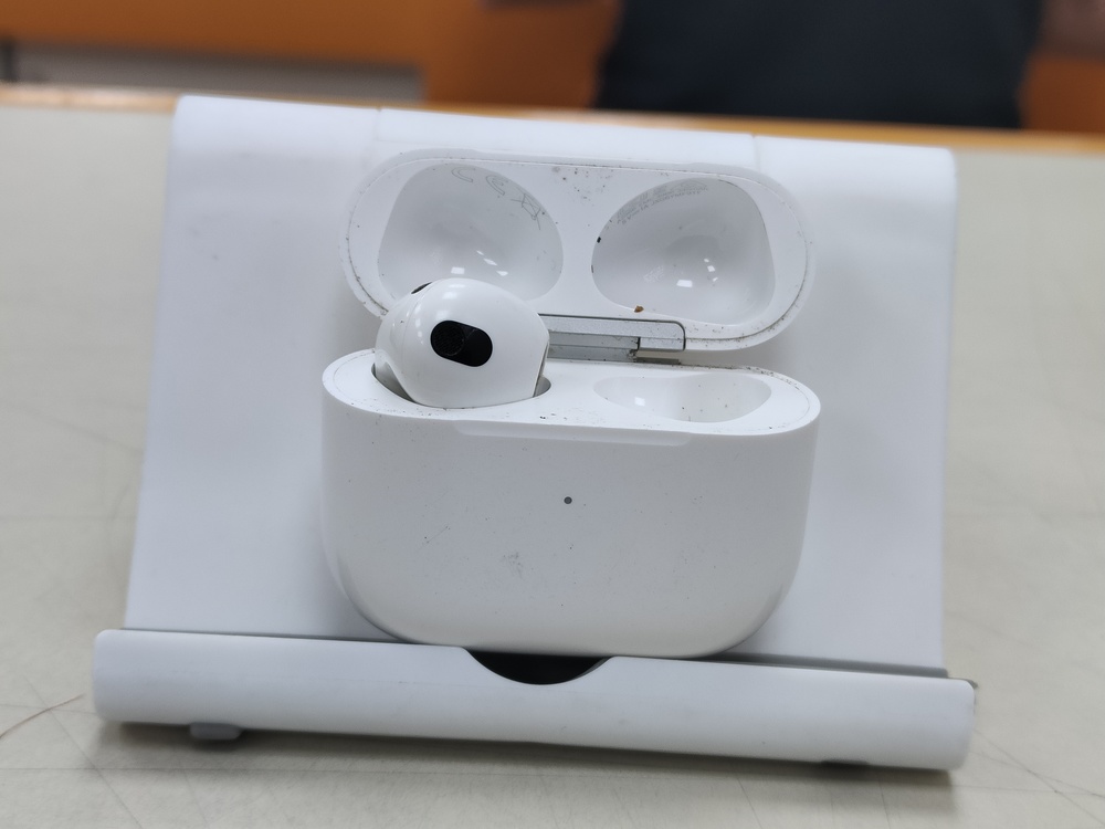 Наушники беспроводные Apple Airpods 3