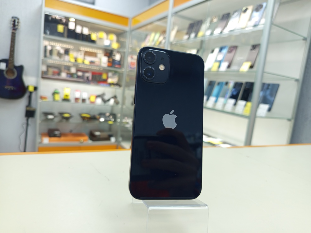 Смартфон Apple iPhone 12 mini 64Gb