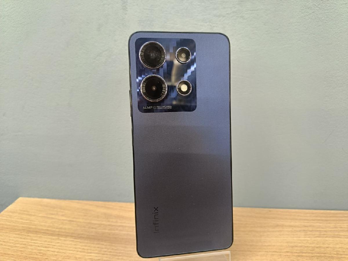 Смартфон Infinix Note 30 8/256