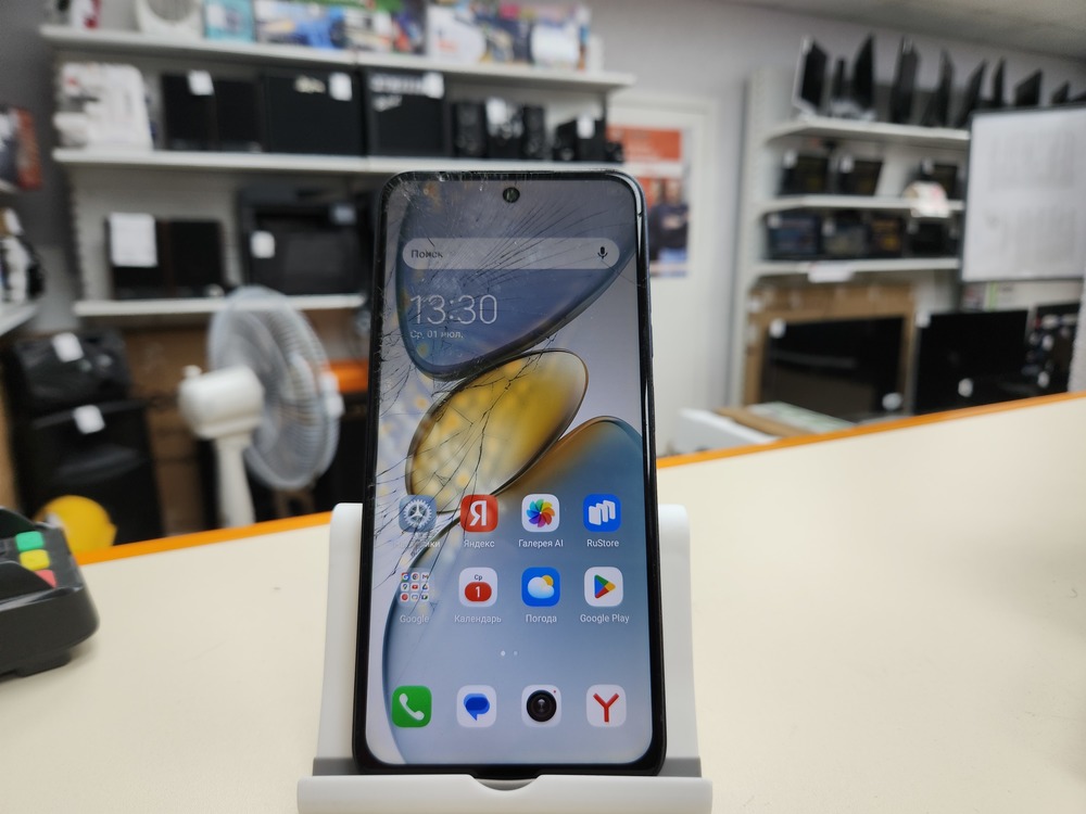 Смартфон Tecno Spark GO 1 3/64