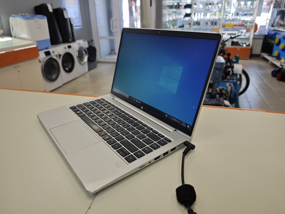 Ноутбук HP .; Ryzen 3 3200U, Radeon Vega 3, 4 Гб, 128 Гб, 1 Tb
