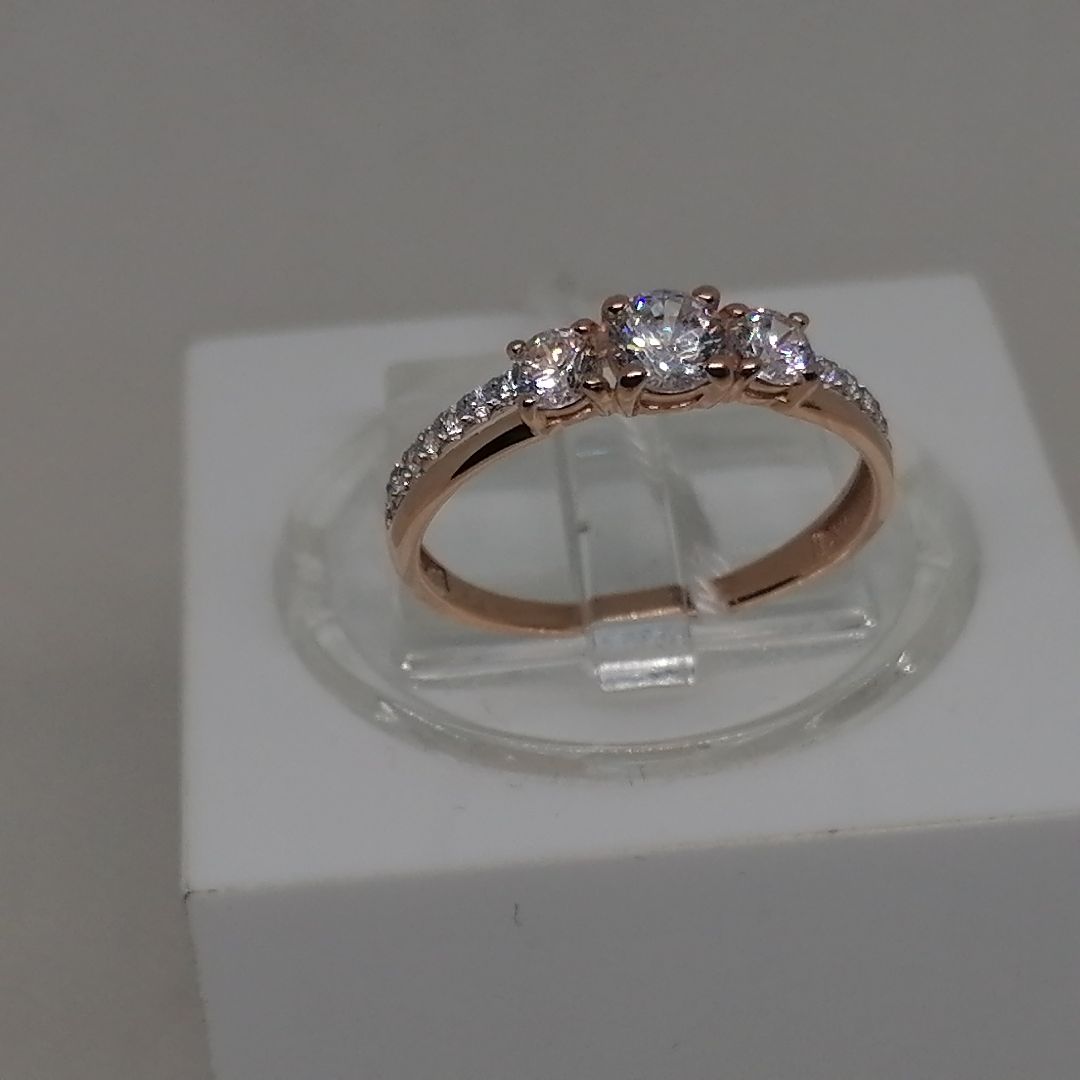 КОЛКМИ585 КОЛЬЦО С КАМНЯМИ (Au 585)