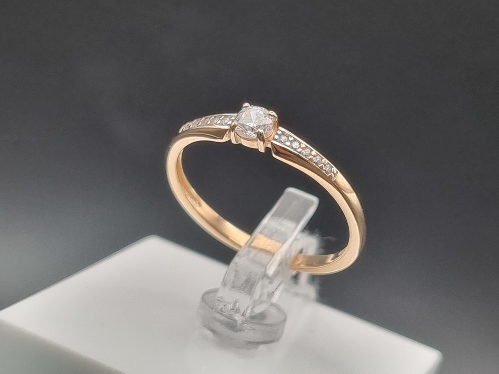 КОЛКМИ585 КОЛЬЦО С КАМНЯМИ (Au 585)