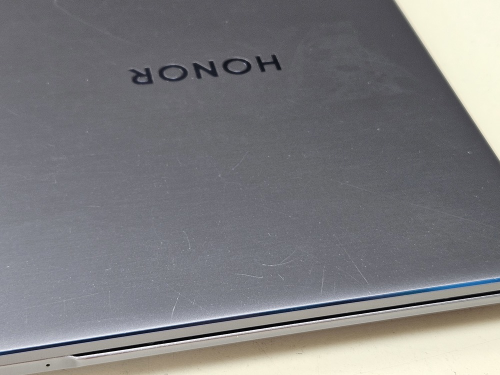 Ноутбук Honor; Ryzen 5 3500U, Radeon Vega 8, 8 Гб, 480 Гб, Нет