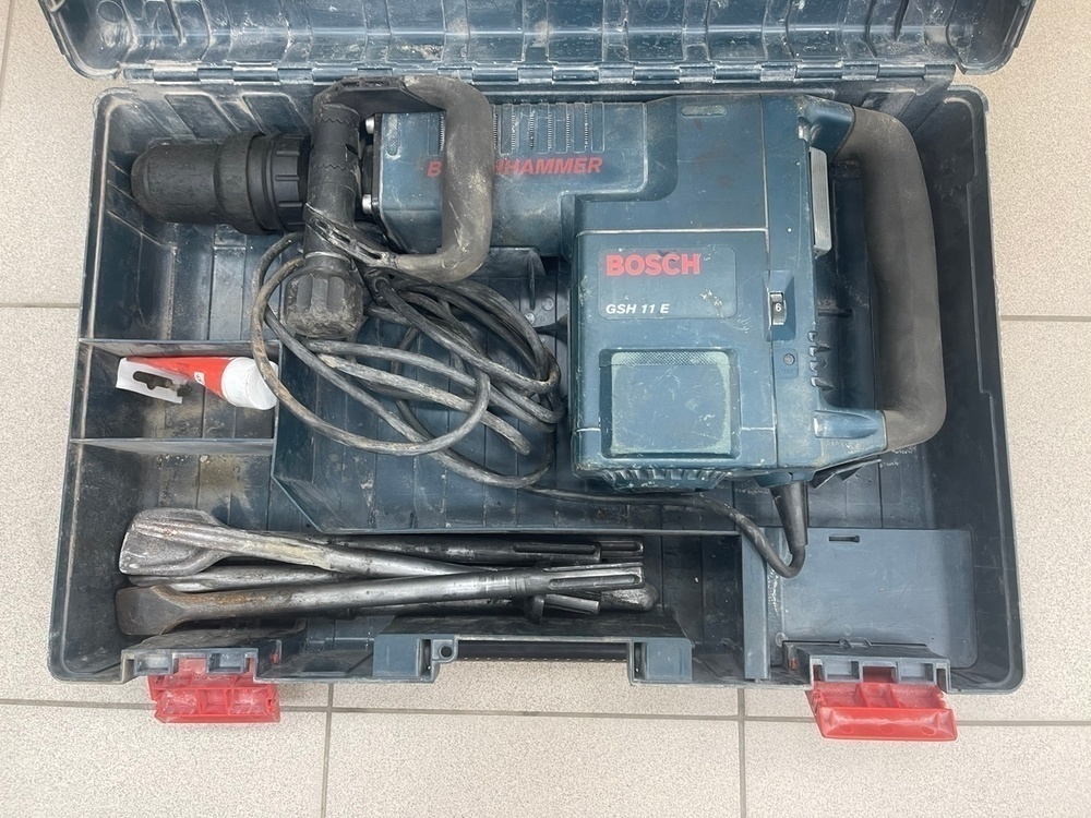 Отбойный молоток Bosch GSH 11E