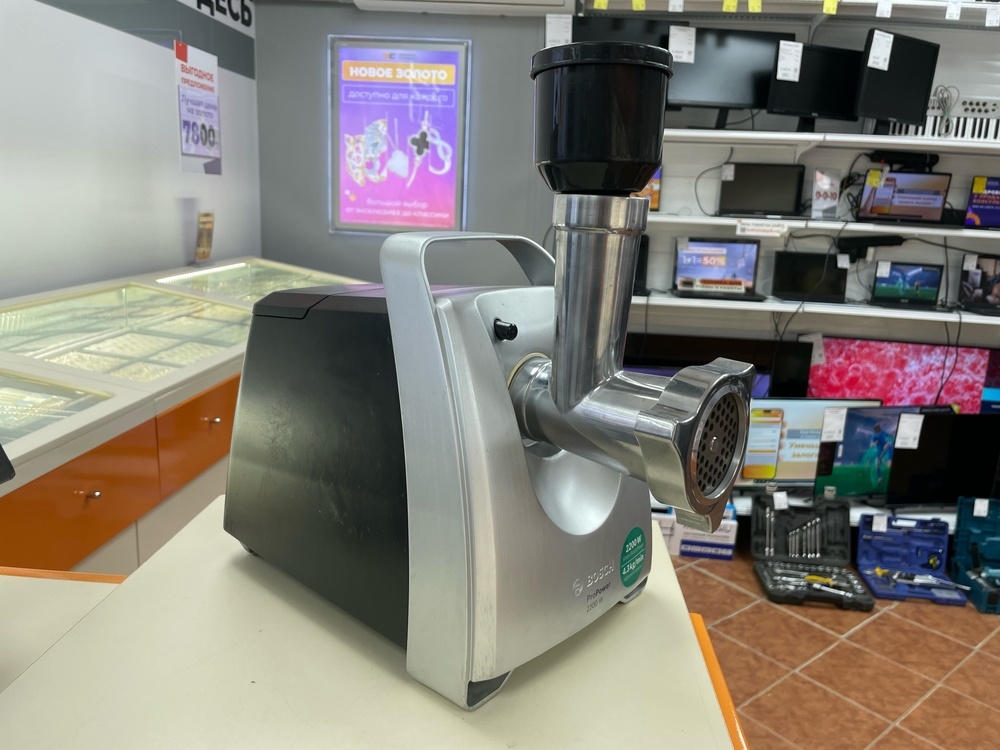 Мясорубка Bosch CNFW8