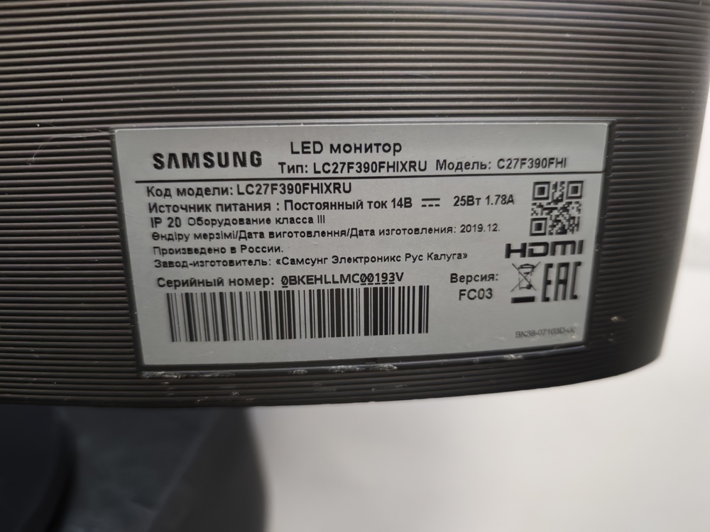 Монитор Samsung LC27F390FHIXRU