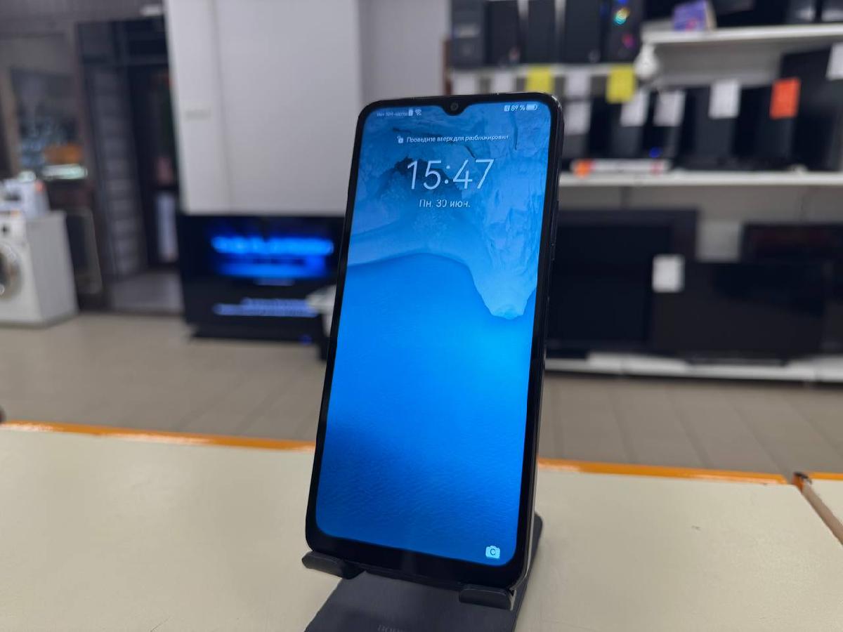 Смартфон Huawei Nova Y61 4/64