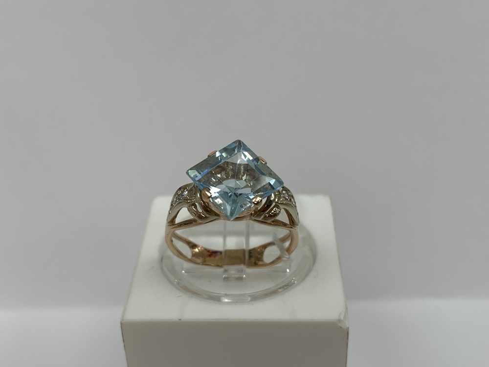 КОЛКМИ585 КОЛЬЦО С КАМНЯМИ (Au 585)