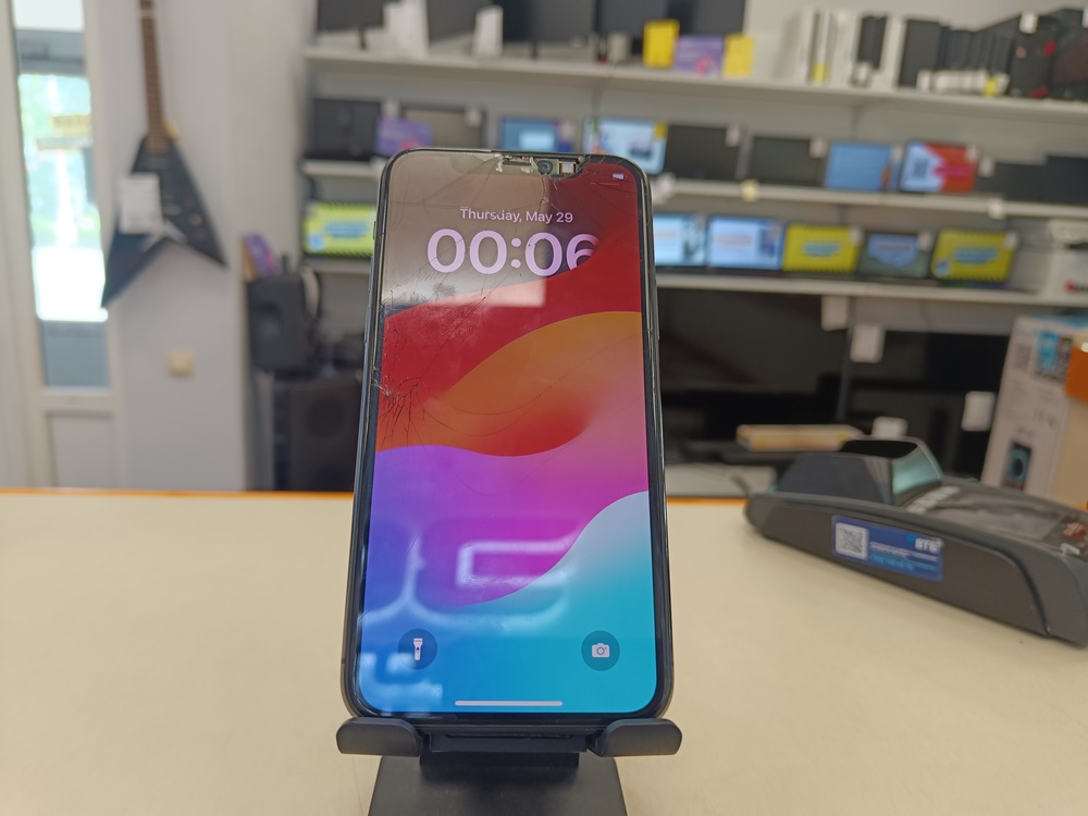 Смартфон Apple iPhone 11 Pro 64Gb