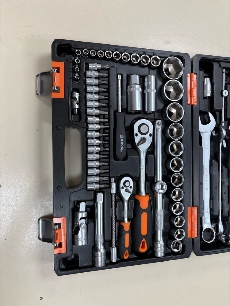 Набор инструментов Вихрь 88 Предметом