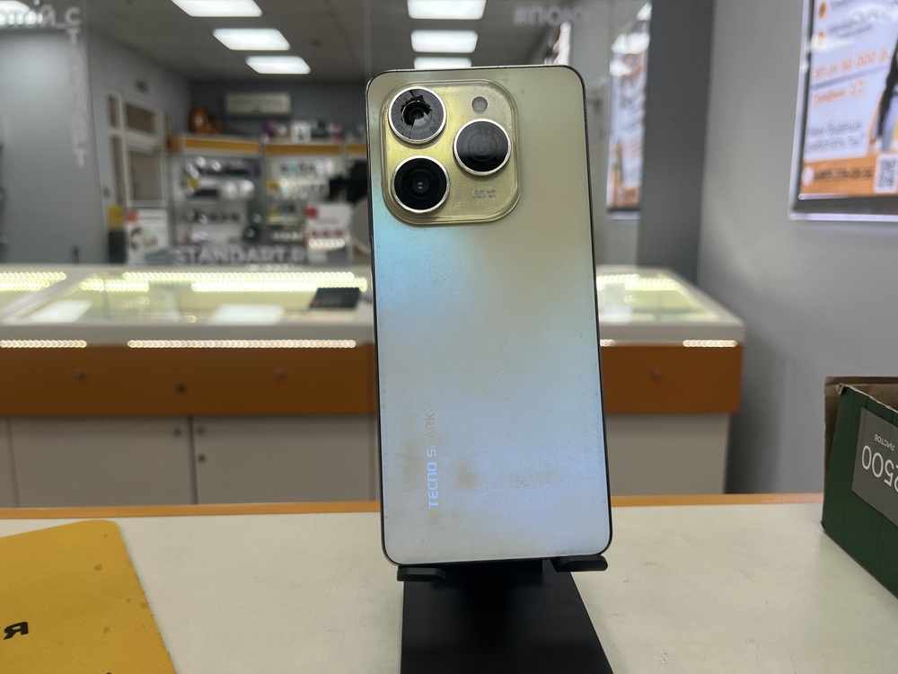 Смартфон Tecno SPARK 20 PRO 8/256