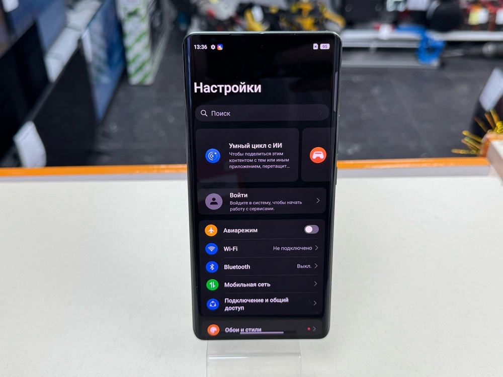 Смартфон Realme GT 6T 12/256