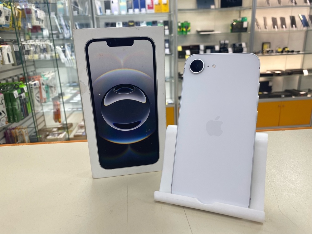 Смартфон Apple Iphone 16E 128Gb