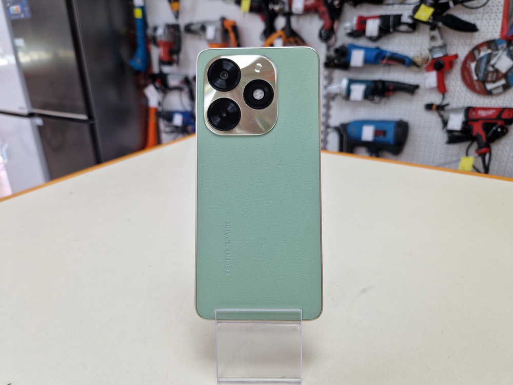 Смартфон Tecno Spark 20C 4/128