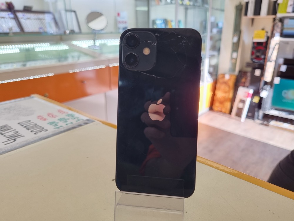 Смартфон Apple iPhone 12 mini 64Gb