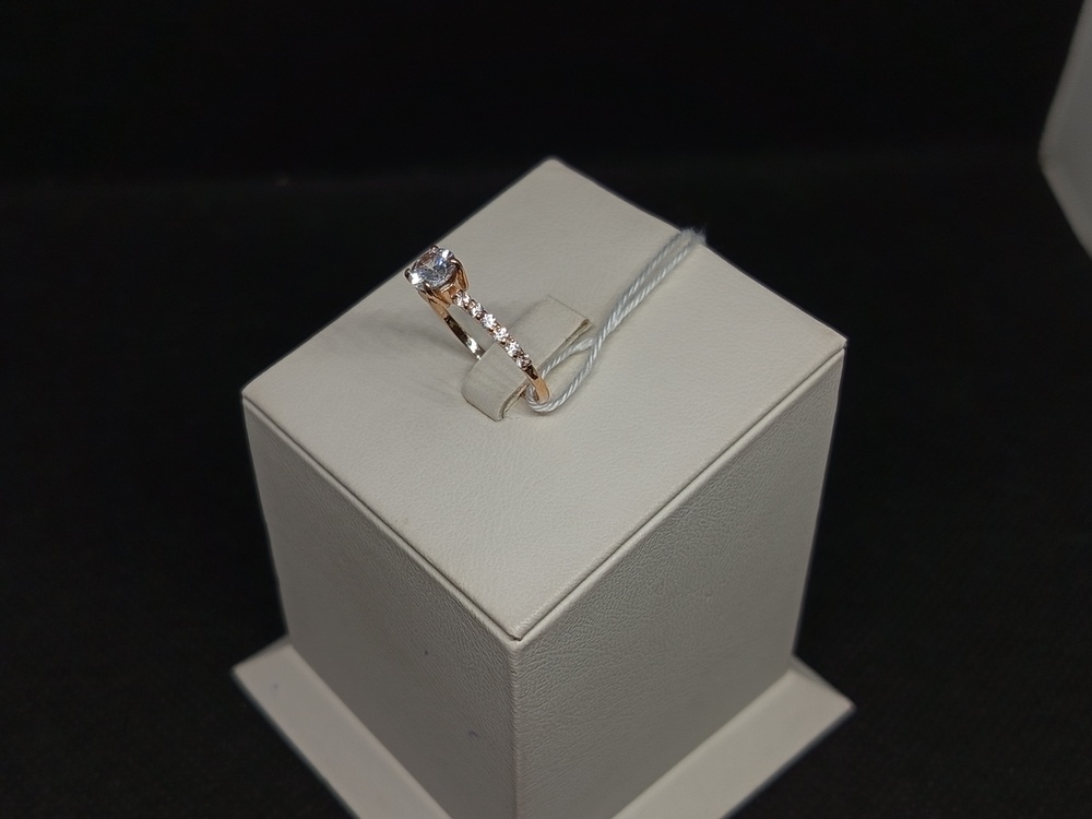 КОЛКМИ585 КОЛЬЦО С КАМНЯМИ (Au 585)