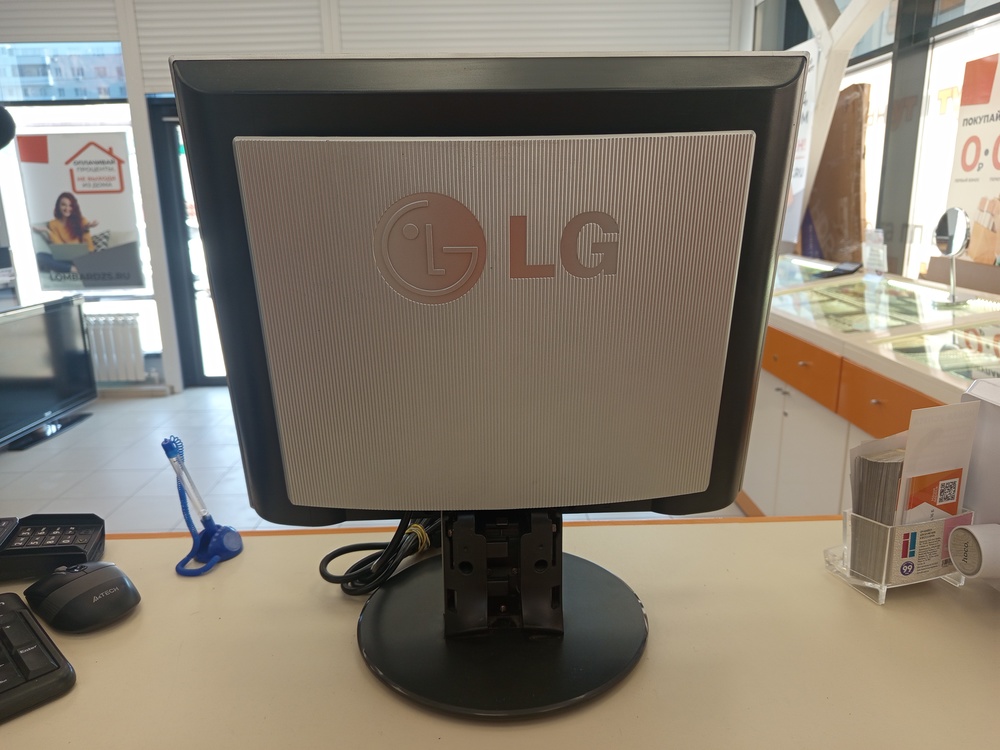 Монитор LG L17NS-3