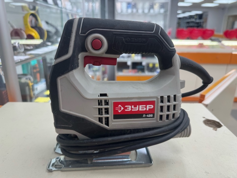 Лобзик Зубр Л-400-55
