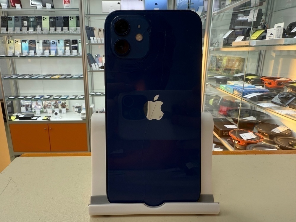 Смартфон Apple iPhone 12 64Gb