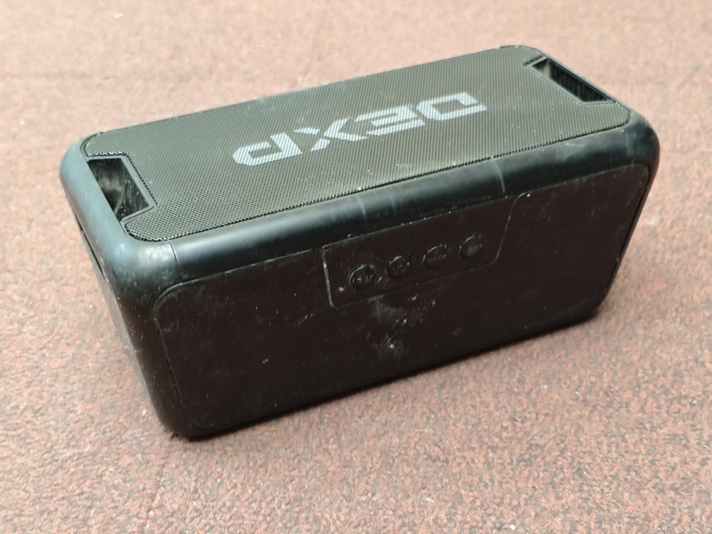 Портативная акустика DEXP P220