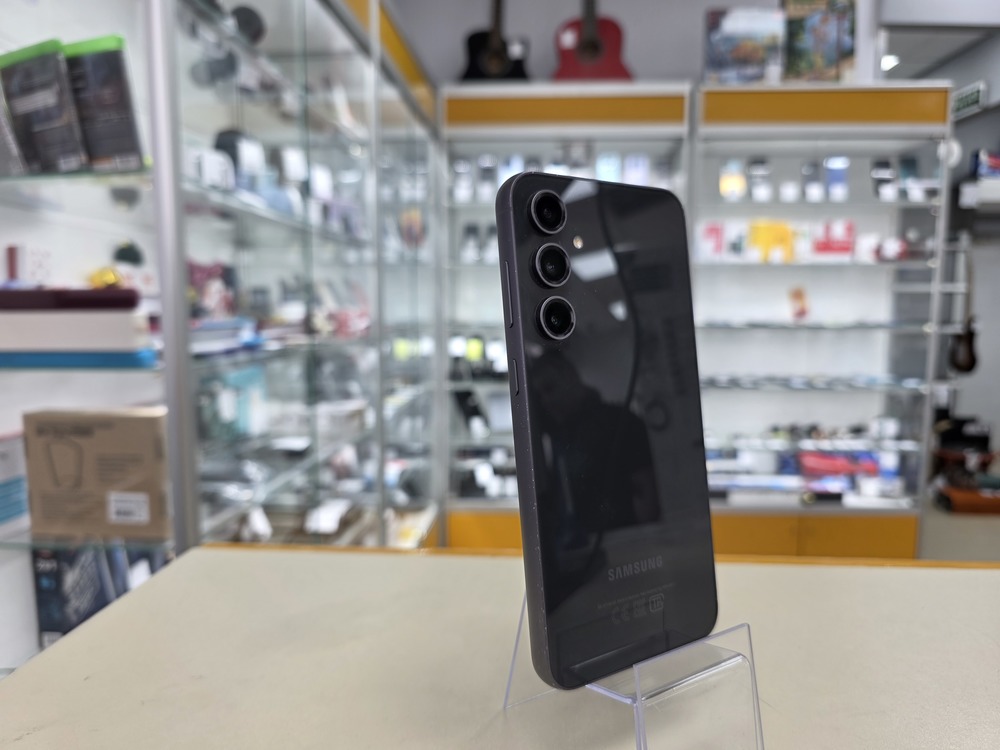 Смартфон Samsung Galaxy S23 FE 8/256