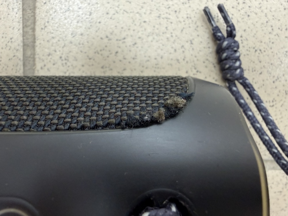 Портативная акустика JBL Flip 4