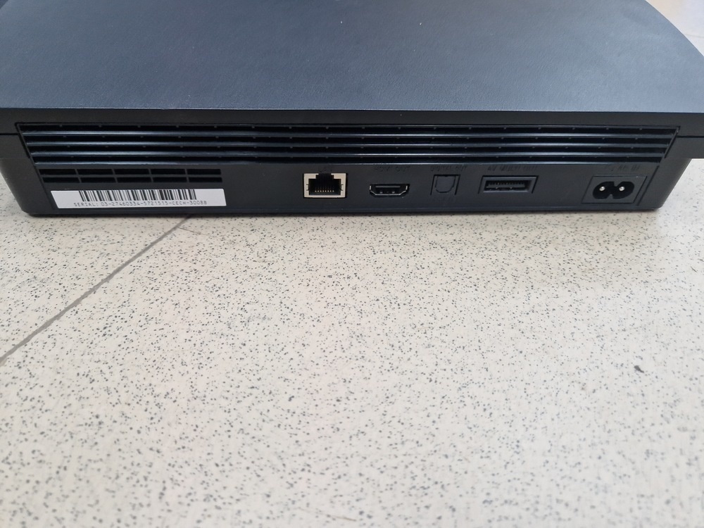 Игровая приставка PlayStation 3 Slim 500GB