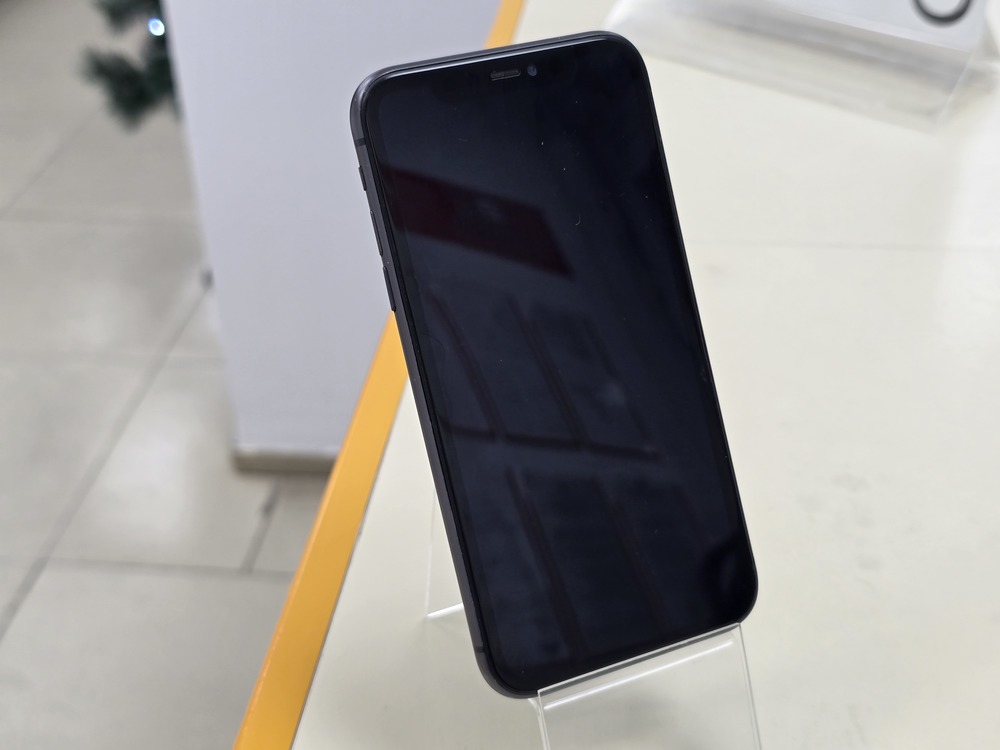Смартфон Apple iPhone 11 128Gb