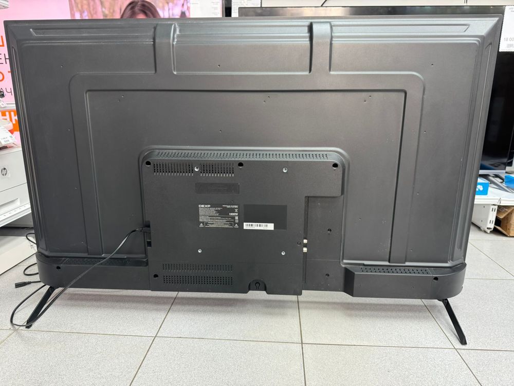 LED Телевизор Dexp 50ucs1/g