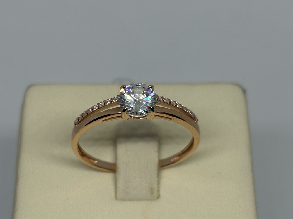 КОЛЬЦО С КАМНЯМИ (Au 585)