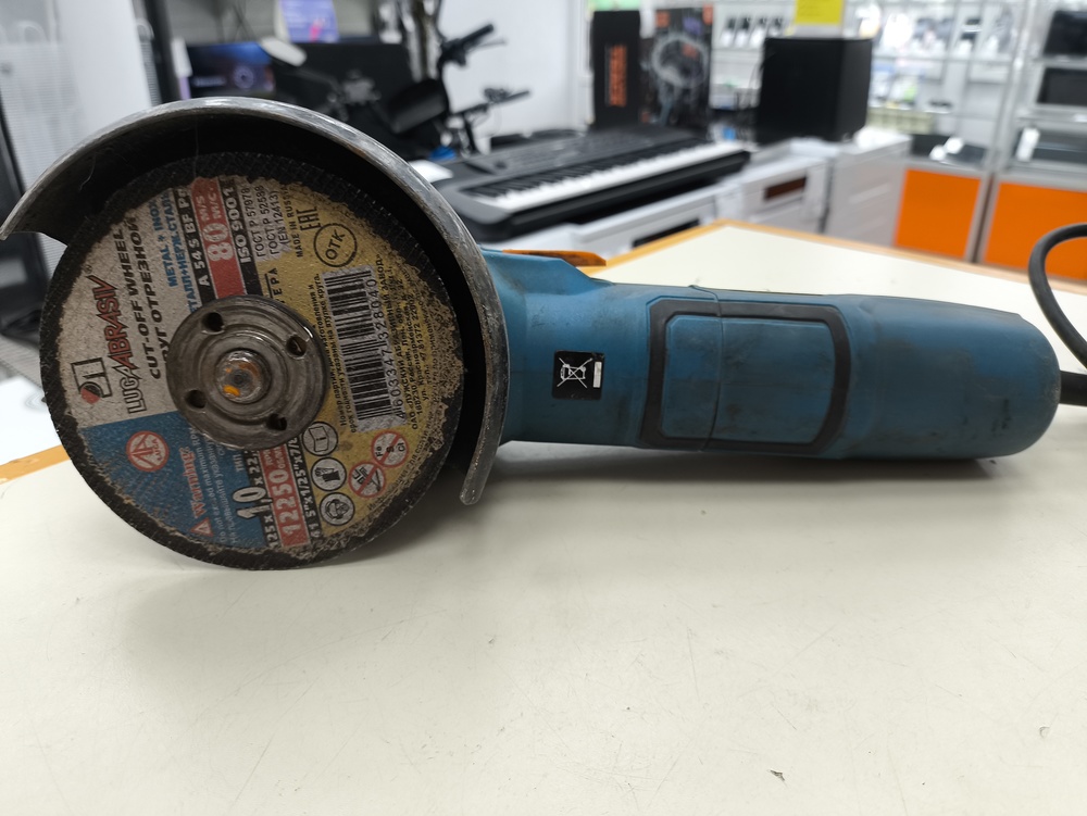 Угловая шлифмашина Bort BWS-800