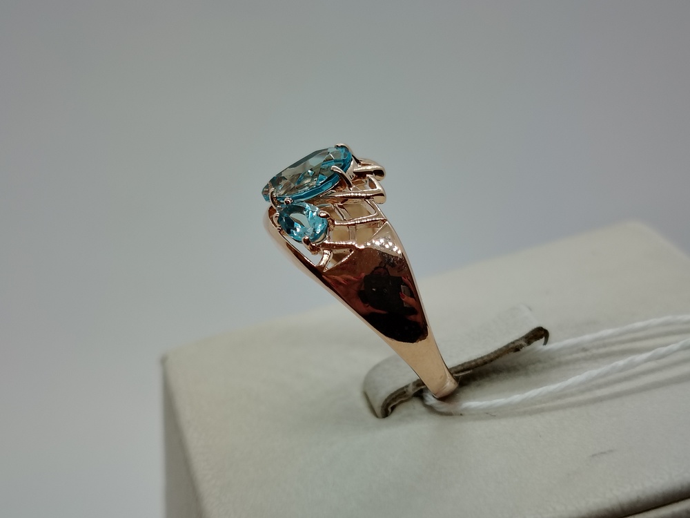 КОЛЬЦО С КАМНЯМИ (Au 585)