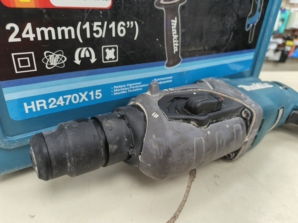 Перфоратор Makita HR2470