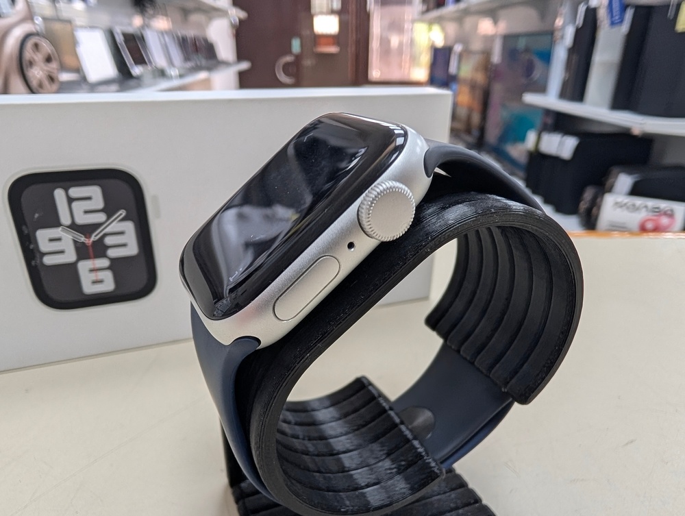 Смарт-часы Apple Watch SE 2022 40mm