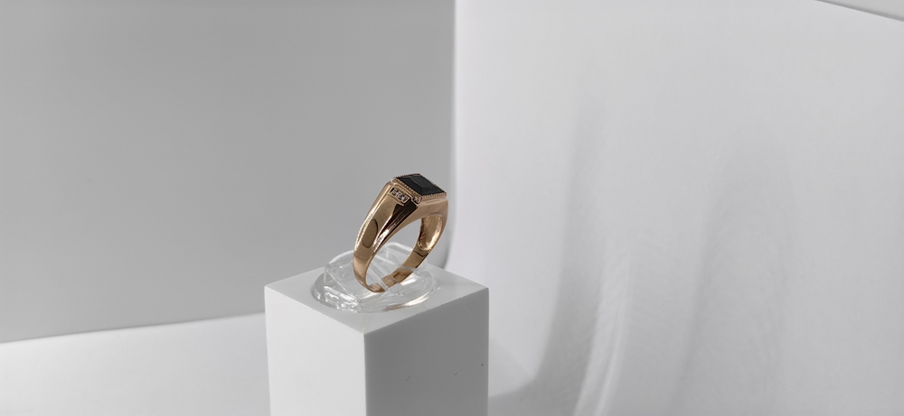 ПЕЧАТКА С КАМНЯМИ (Au 585)