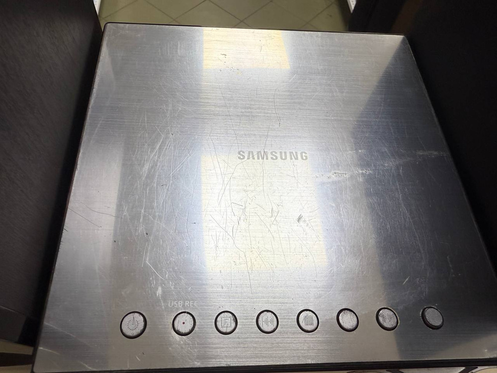 Музыкальный центр Samsung D-530D