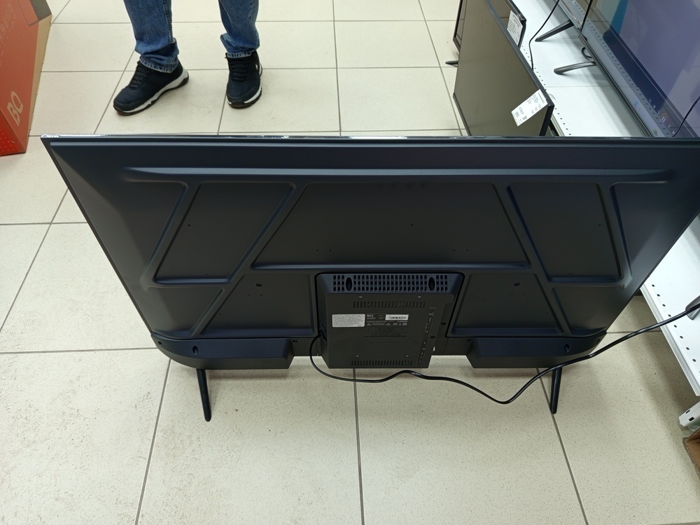 LED Телевизор BQ 42FS01B