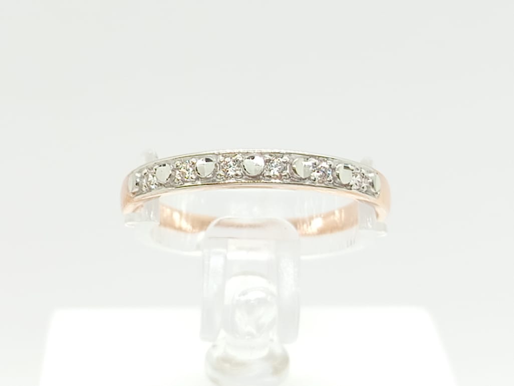 КОЛЬЦО С КАМНЯМИ (Au 585)