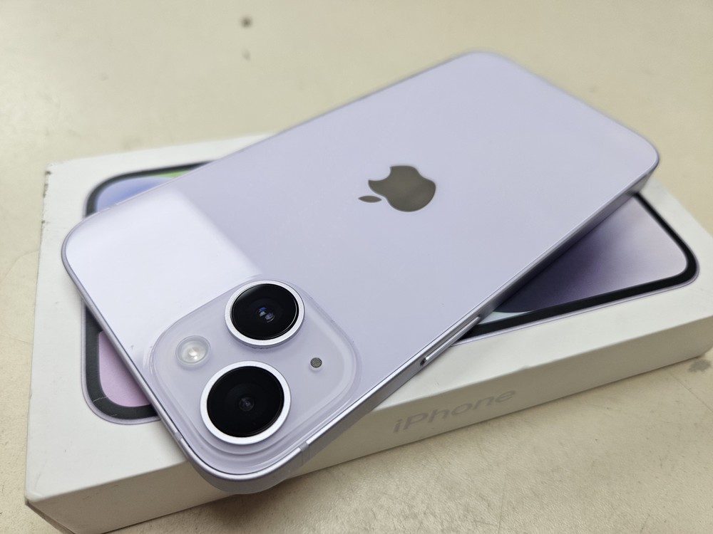 Смартфон Apple Iphone 14 128Gb