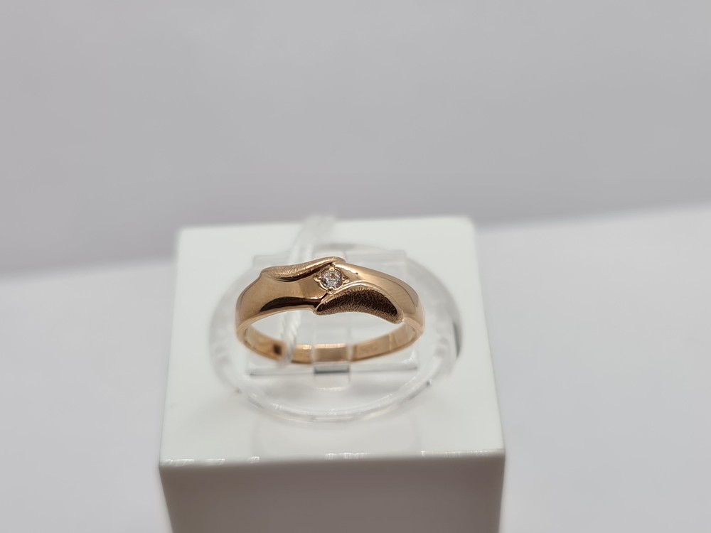 КОЛКМ585 КОЛЬЦО С КАМНЕМ (Au 585)