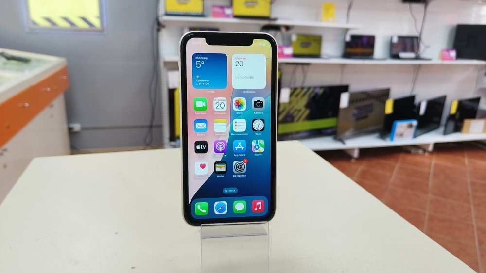 Смартфон Apple iPhone 11 128Gb