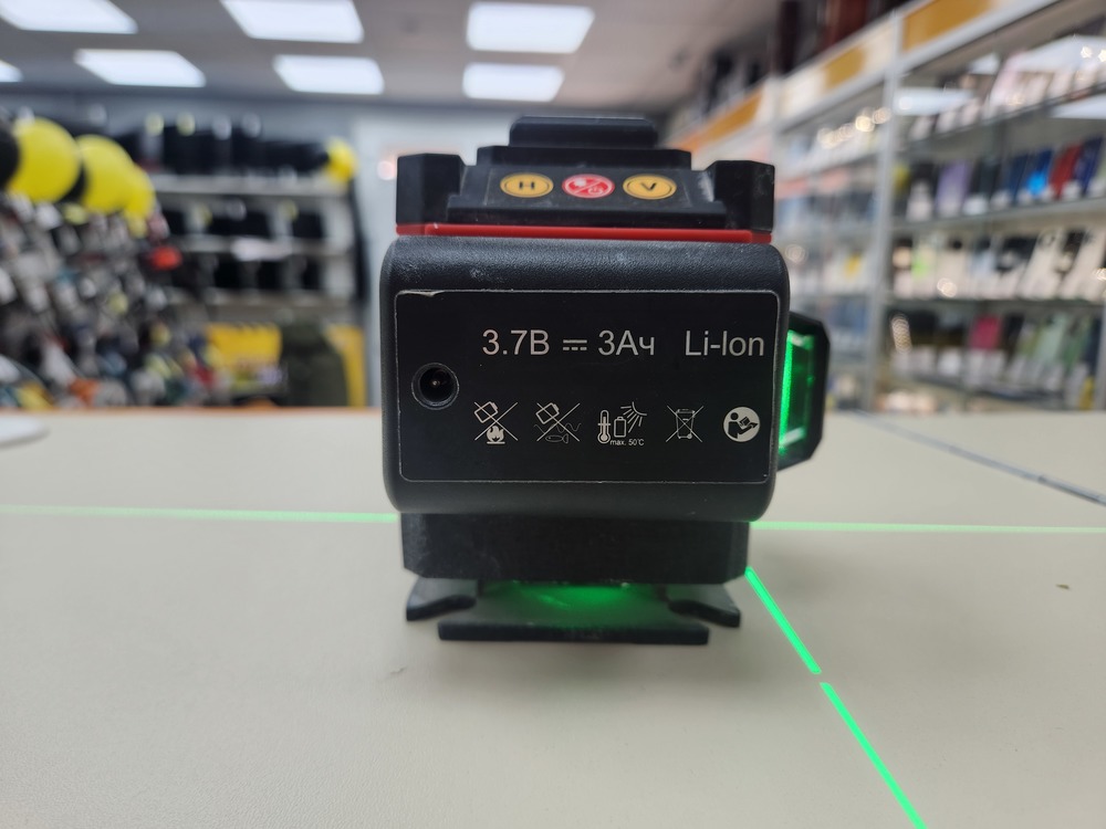 Нивелир Elitech ПЛ 12Л ЗЕЛ