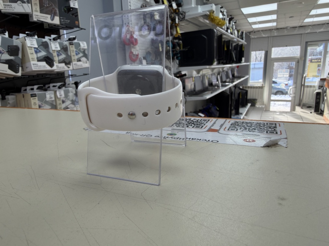 Смарт-часы Apple Watch SE 2020 40mm