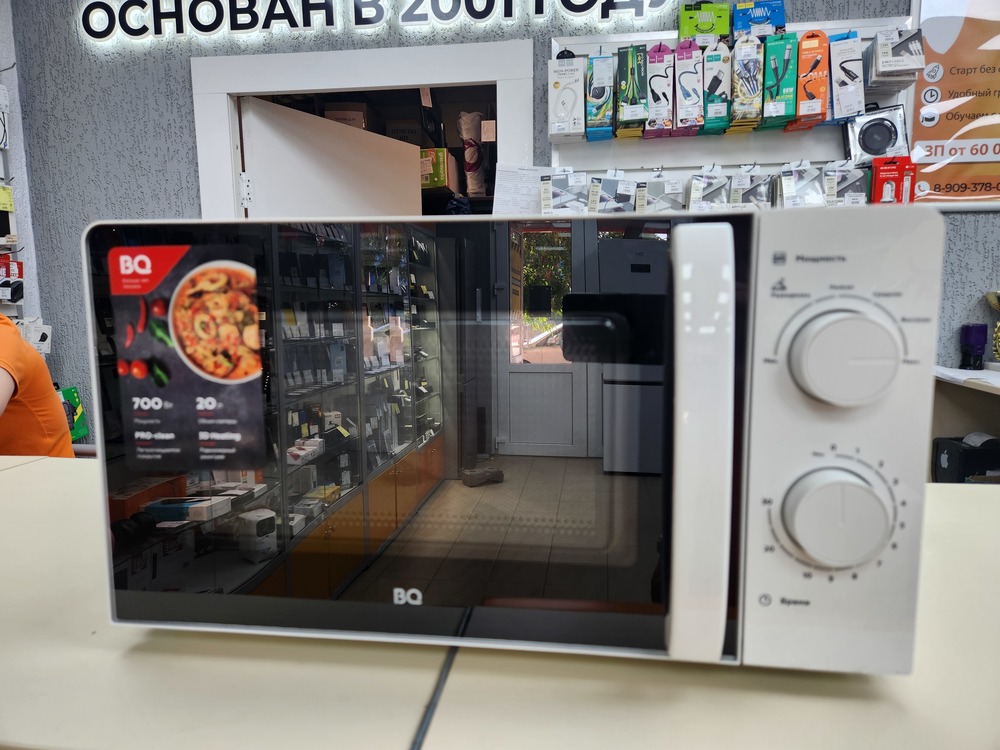 Микроволновая печь BQ MWO-20006SM/W