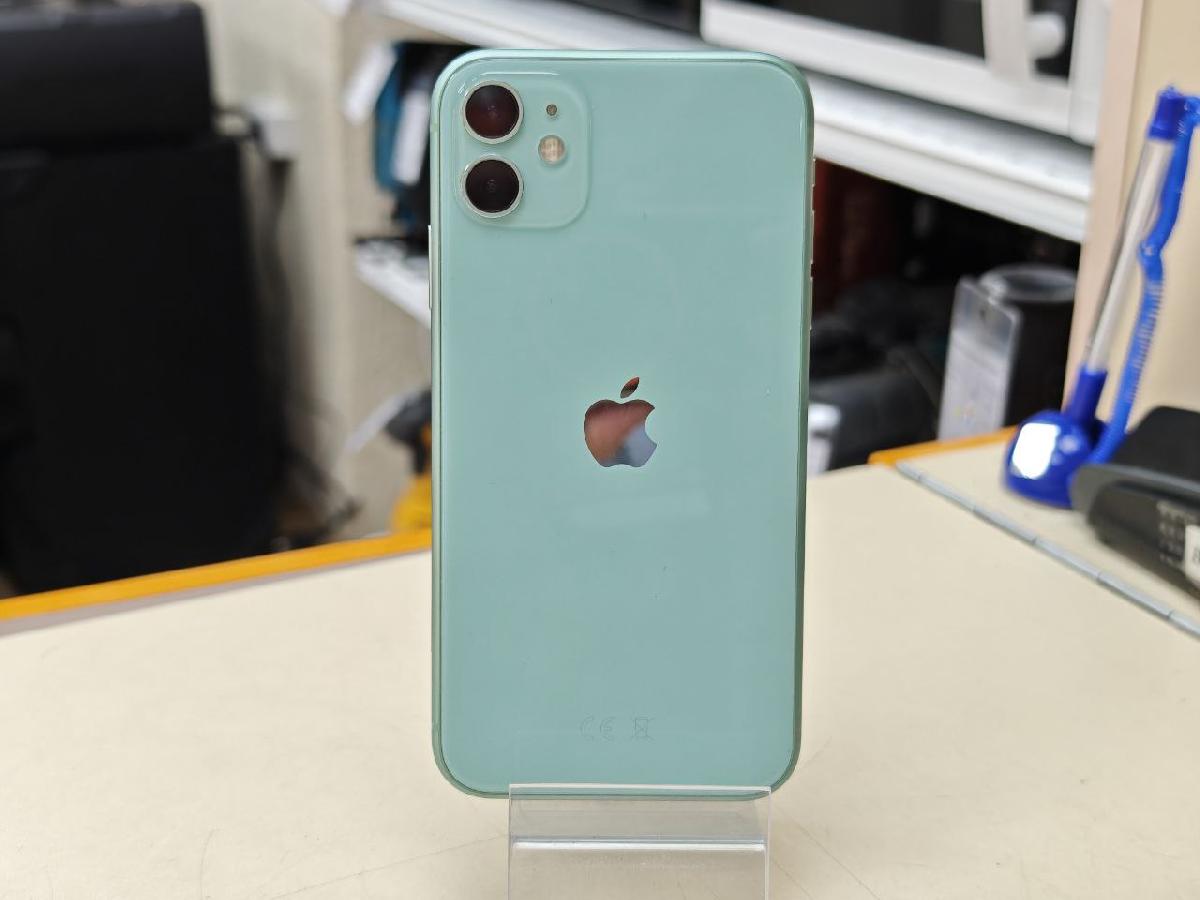 Смартфон Apple iPhone 11 64Gb