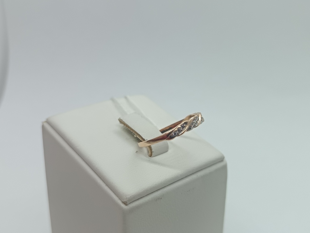 КОЛКМИ375 КОЛЬЦО С КАМНЯМИ (Au 375)